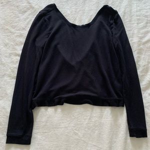 Good American cropped long sleeve